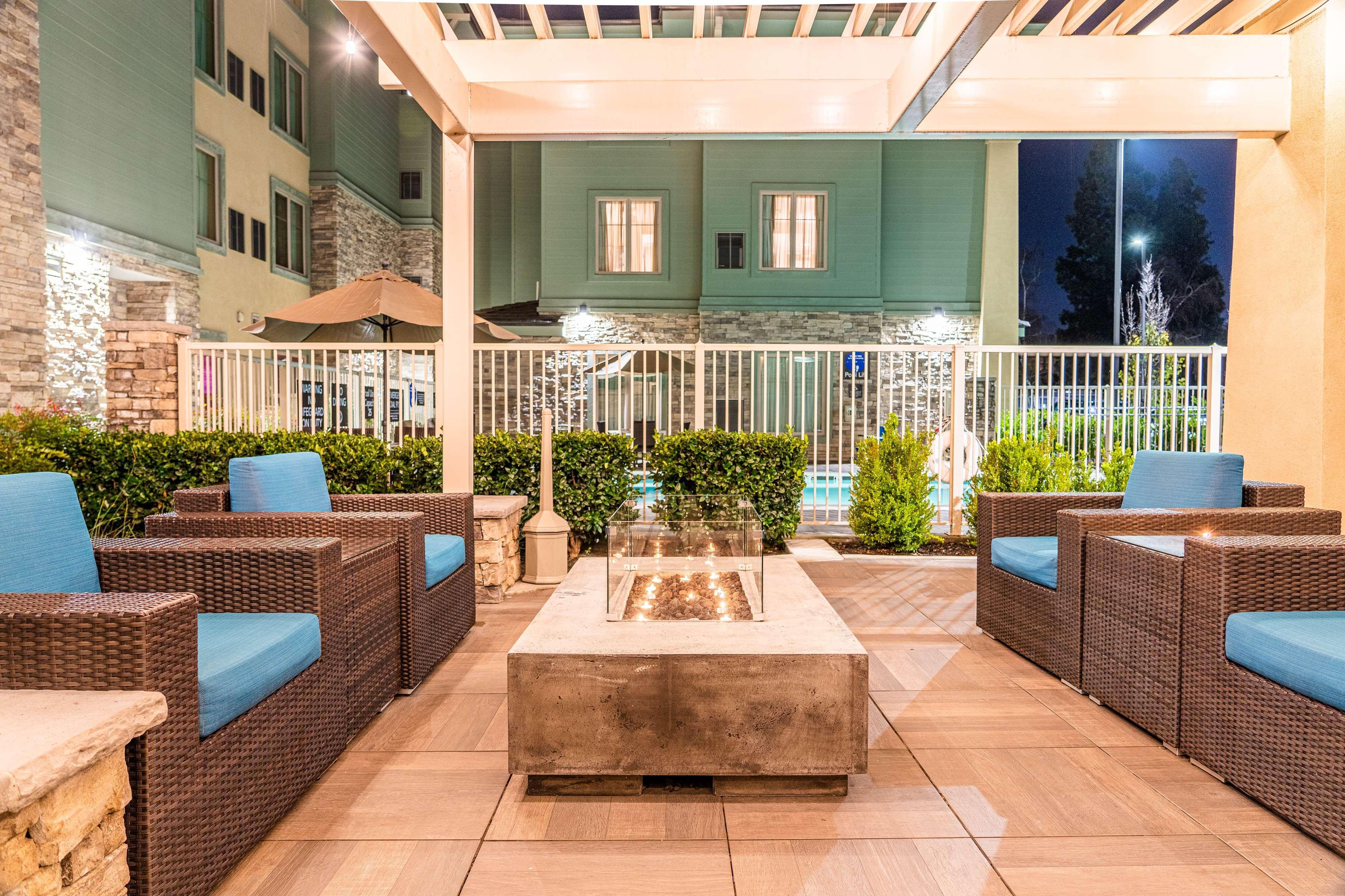 Homewood Suites By Hilton Pleasant Hill Concord Bagian luar foto